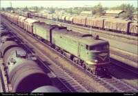 Железная дорога (поезда, паровозы, локомотивы, вагоны) - Тепловоз ТЭ3 на станции Хабаровск