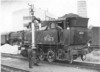 Железная дорога (поезда, паровозы, локомотивы, вагоны) - Танк-паровоз 9П-11231 набирает воду