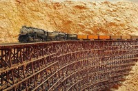 Железная дорога (поезда, паровозы, локомотивы, вагоны) - Поезд под двойной тягой на виадуке через Козий Каньон