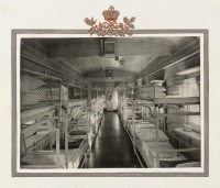 Железная дорога (поезда, паровозы, локомотивы, вагоны) - Внутренний вид  Военно-санитарного поезда N.61, 1916