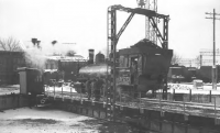 Железная дорога (поезда, паровозы, локомотивы, вагоны) - Маневровый танк-паровоз Ьвн-9773 на поворотном круге