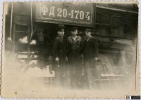 Железная дорога (поезда, паровозы, локомотивы, вагоны) - Бригада паровоза ФД20-1704 в депо Челябинск