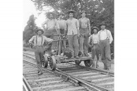 Железная дорога (поезда, паровозы, локомотивы, вагоны) - Железнодорожные рабочие и ручная дрезина