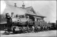 Железная дорога (поезда, паровозы, локомотивы, вагоны) - Паровоз №11 типа 0-3-0 в депо Лос-Анджелеса