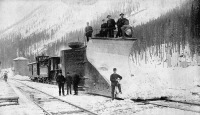 Железная дорога (поезда, паровозы, локомотивы, вагоны) - Плужный снегоочиститель Канадской Тихоокеанской ж.д.