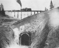 Железная дорога (поезда, паровозы, локомотивы, вагоны) - Тоннель и виадук в горах Колорадо