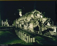Железная дорога (поезда, паровозы, локомотивы, вагоны) - Паровоз Y6 №2143 типа 1-4-4-1 на поворотном круге