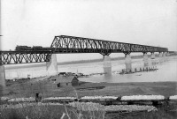Железная дорога (поезда, паровозы, локомотивы, вагоны) - Железнодорожный мост через Волгу