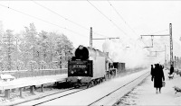 Железная дорога (поезда, паровозы, локомотивы, вагоны) - Паровоз Эр770-30 с поездом