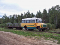 Железная дорога (поезда, паровозы, локомотивы, вагоны) - Автобус КаВЗ-685М на узкоколейном ж.д. ходу