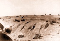 Войны (боевые действия) - Немецкая моторизованная часть в наступлении, р-н Прохоровки июль, 1943 г.