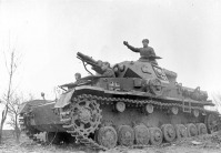 Войны (боевые действия) - Немецкий трофейный танк