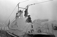 Корабли - Советская подлодка Щ-402 после возвращения с боевого задания