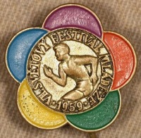 Медали, ордена, значки - Знак VII Всемирного Фестиваля Молодежи и Студентов 1959 года Австрия