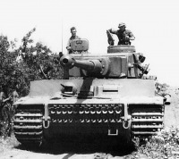 Военная техника - Танк «Тигр» из 504-го тяжелого танкового батальона выдвигается к линии фронта. Тунис, февраль 1943 года