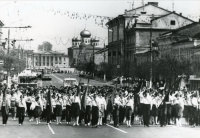 Тула - ула, Тула, Тула - я, Тула - Родина моя!  Пионерское шествие по проспекту Ленина.1970 год.