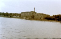 Производственное здание Наволок, вид с Волги