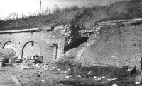 Калининград - Пролом от тяжелого снаряда в стене бастиона Обертайх.