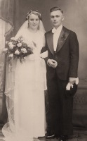 Калининград - Густав и Маргарет Гёрлитц поженились в Кёнигсберге в 1930 году.
