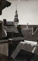 Советск - Вид через крыши на башню Немецкой орденской кирхи.