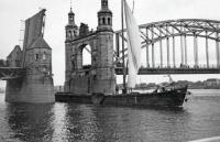 Советск - Тильзит. Мост королевы Луизы. Разводная часть моста южного портала.