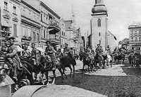 Черняховск - Insterburg. Russische Soldaten auf dem Alter Markt.