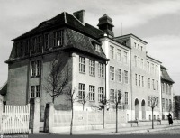 Нестеров - Ebenrode. Volksschule. Народная школа