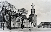 Нестеров - Ebenrode, Neustaedtischer Markt, Luisenschule (Lyzeum) und Ev. Kirche