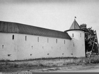 Боровск - Боровский Пафнутьев монастырь.  Круглая башня 1965—1970,