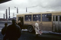 Норильск - Норильск, автобусная остановка, 1993 год.