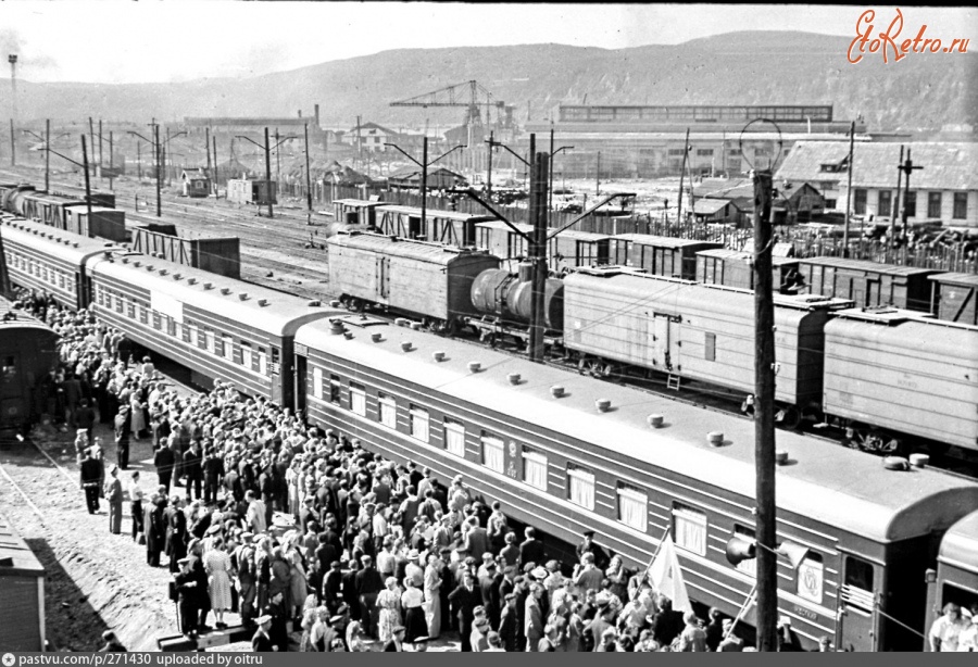 Мурманск - Мурманский железнодорожный вокзал. 1957, Россия, Мурманская область, Мурманск