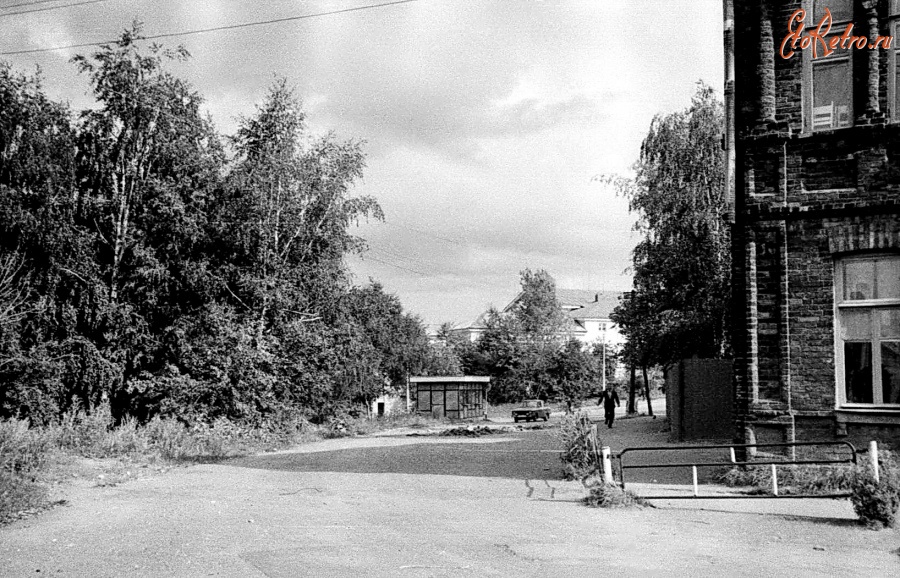 Боровичи - На углу Новгородской улицы.