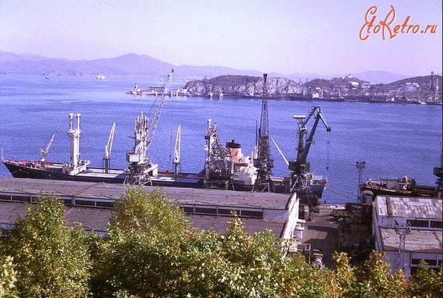 Находка - Торговый порт со смотровой в 1974 году