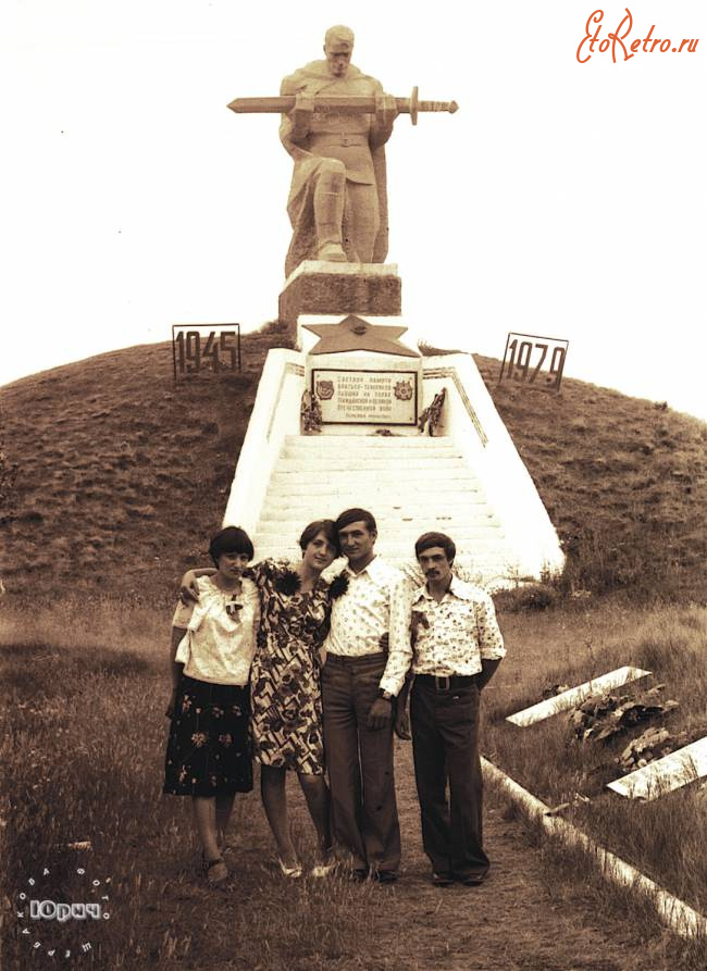 Саратовская область - Памятник Воину-Освободителю
