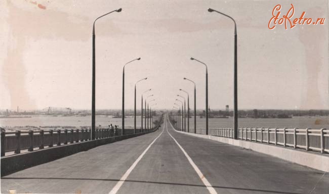 Энгельс - Вид на г.Энгельс с автодорожного моста