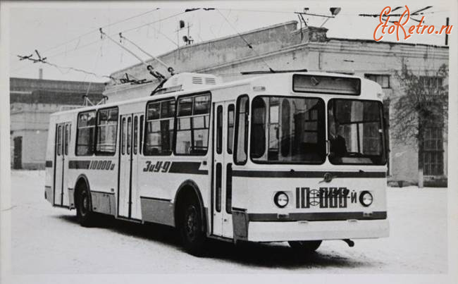 Энгельс - 10000-й троллейбус ЗИУ-9