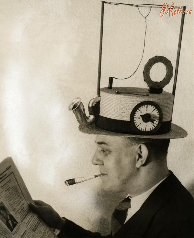 Разное - Портативный радиоприемник в соломенной шляпе