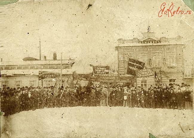 Балаково - Рабочие завода И.Мамина в дни Февральской революции