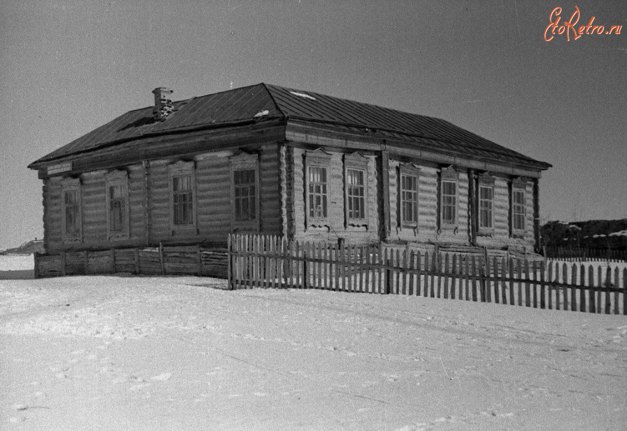 Базарный Карабулак - Клуб в деревне Хмелевка