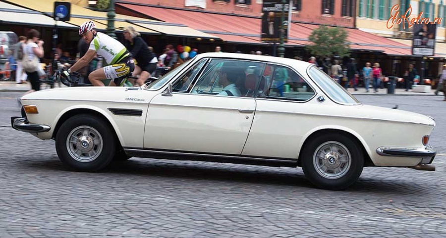 Ретро автомобили - Топ-модель федеральной земли Бавария BMW 3.0 CSi, 1971