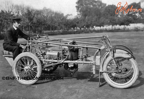 Ретро автомобили - Квадроцикл начала ХХ века.