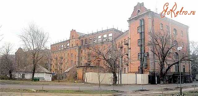 Луганск - Гостиница с тыла.