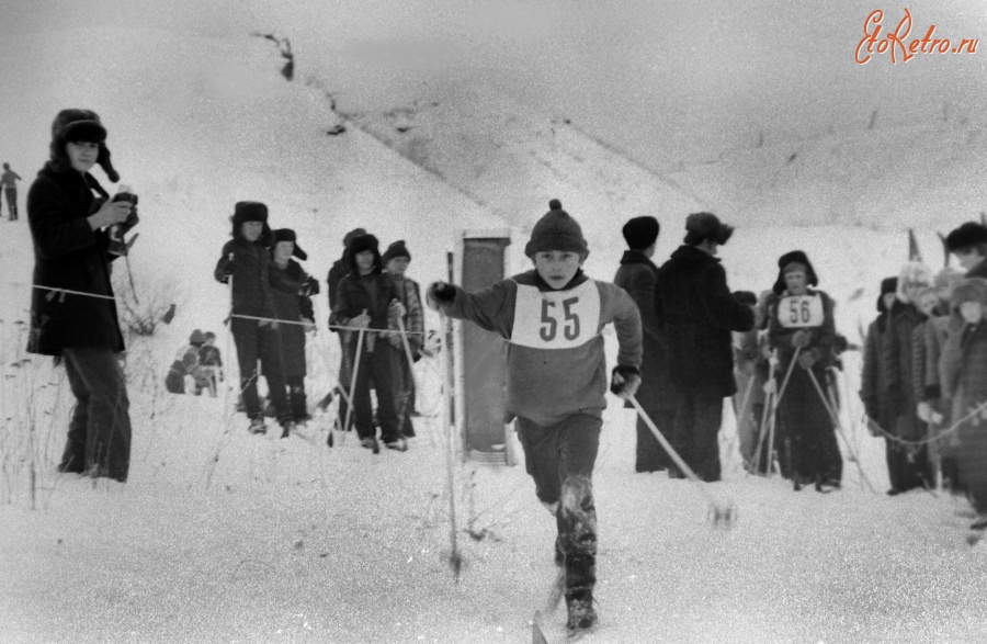 Россия - Участники лыжных соревнований.
