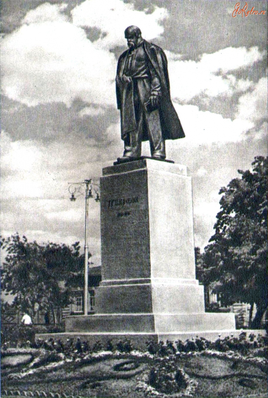 Сумы - Памятник Т.Г. Шевченко