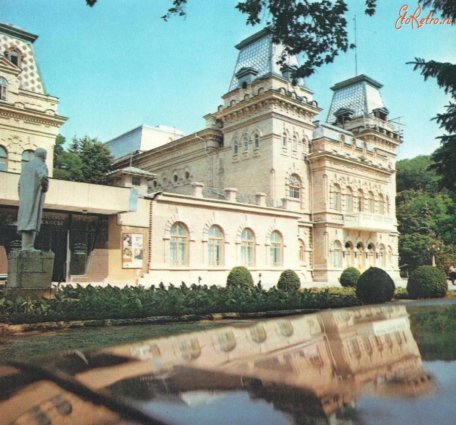 Кисловодск - Большой зал Кисловодской государственной филармонии
