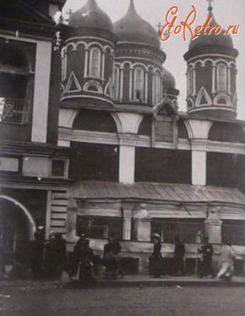 Москва - Церковь Троицы 