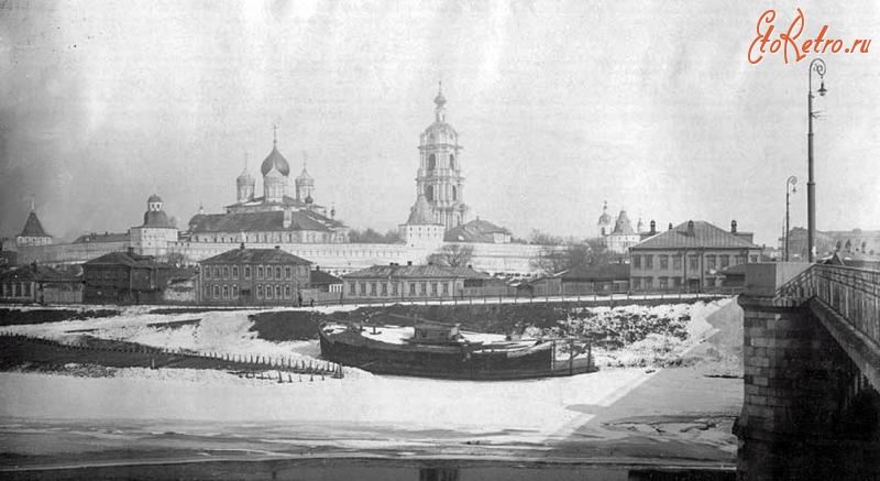 Москва - Новоспасский монастырь из Замосковоречья