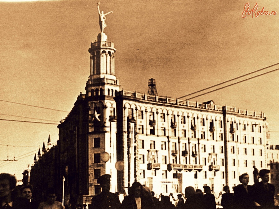 Москва - пушкинская площадь