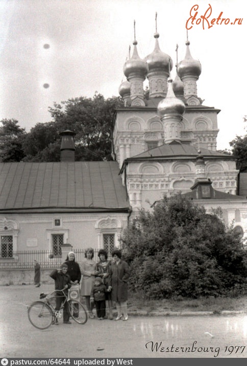 Москва - Церковь Рождества Христова в Измайлове (фрагмент).