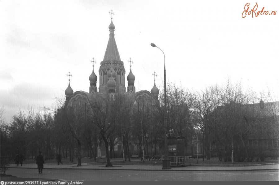 Москва - Храм Воскресения Христова в Сокольниках.